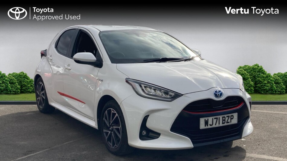 Toyota Yaris 1.5 Hybrid Design 5dr CVT Hybrid Hatchback
